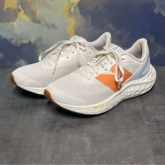 New Balance Fresh Foam Arishi V4 Sea Salt/Gulf Red Women's Sneakers Size 7.5B - Picture 2 of 16